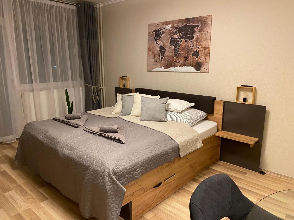 Centrum Apartman Капошвар Экстерьер фото